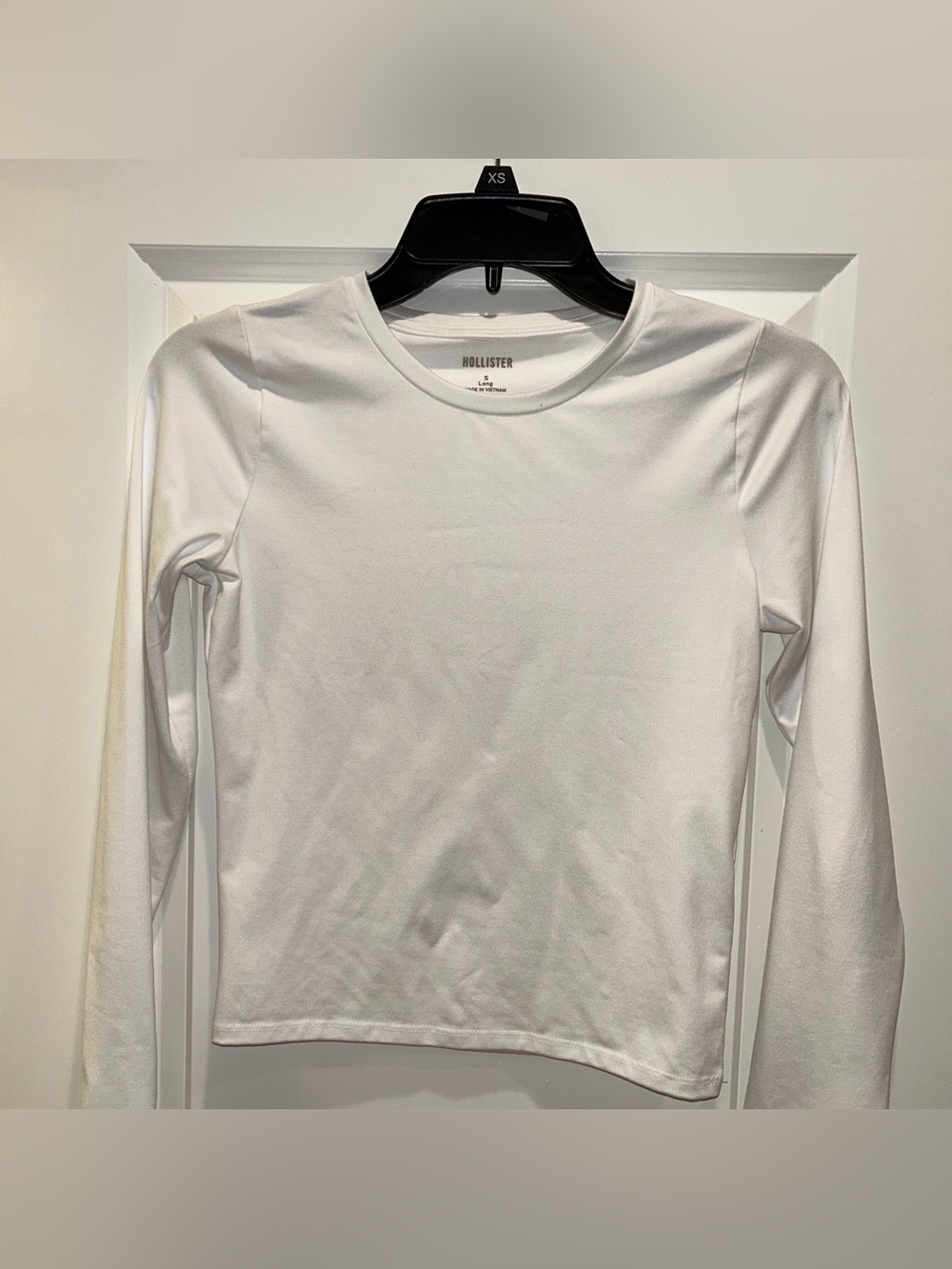 Hollister Women's Long Sleeve Seamless Crewneck Top - White